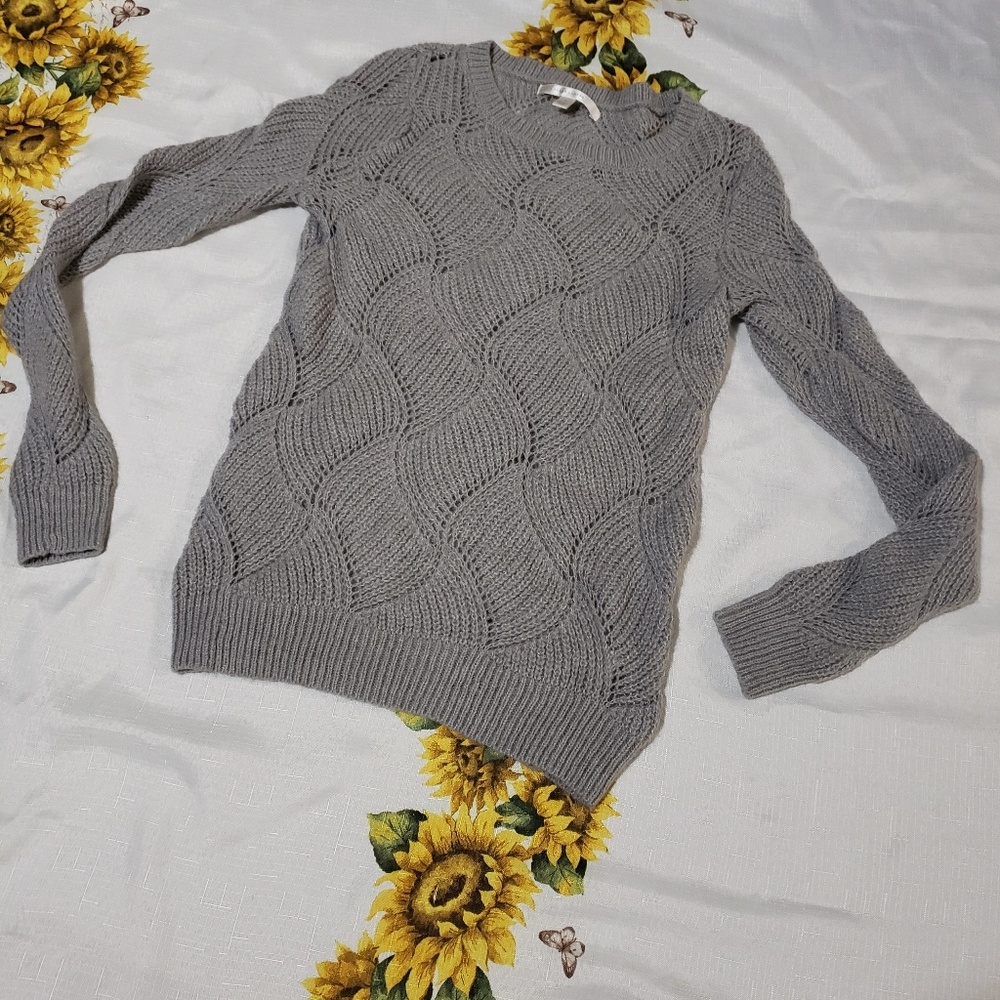 Gray sweater